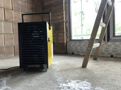 Master® Luftentfeuchter "DH 732" max. 30 l/24 h, Raumgröße max. 450 m³, 4512.493 Master® Luftentfeuchter "DH 732" max. 30 l/24 h, Raumgröße max. 450 m³, 4512.493