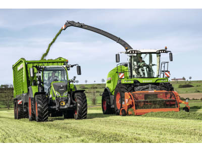 Fendt Traktor "700 Vario" Gen6