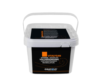 Equinova Vitalysan Powder Mineralfutter mit essentiellen Aminosäuren 3 kg Eimer