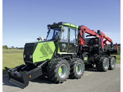 Noe Forsttraktor "NF 210-8R" 8-Rad