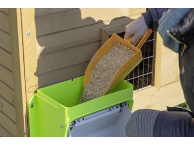 SmartCoop Futterautomat 7,5 kg mit Trittklappe, Kunststoff, für Hühner, 70660