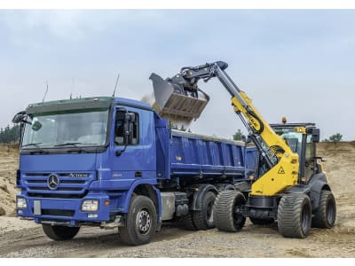 MECALAC Schwenklader "AS900TELE" Z-Kinematik, Teleskoparm, Hubkraft 3.700 daN, 55,4 kW (75 PS) bei 2.300 min⁻¹, 0 – 20 km/h