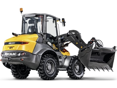 MECALAC Schwenklader "AS850" Hubkraft 4.000 daN, 55,4 kW (75 PS) bei 2.300 min⁻¹, 0 – 20 km/h, Z-Kinematik