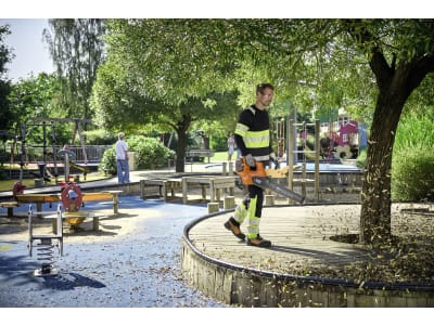 Husqvarna® Akku-Laubbläser "530iB" Luftdurchsatz 978 m³/h, ohne Akku und Ladegerät, 9706561-01 Husqvarna® Akku-Laubbläser "530iB" Luftdurchsatz 978 m³/h, ohne Akku und Ladegerät, 9706561-01