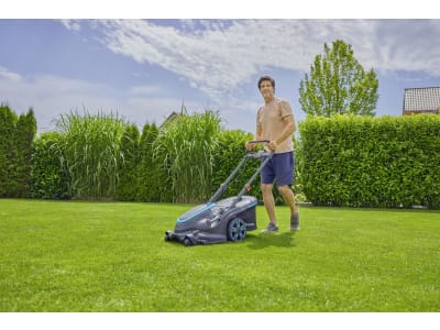 Gardena Akku-Rasenmäher PowerMax Dou 46/36V DuoBlade-Technologie inkl. 2x System-Akku P4A PBA 18V/72 + 1x Schnellladegerät P4A AL 1830 CV 14646-20 Gardena Akku-Rasenmäher PowerMax Dou 46/36V DuoBlade-Technologie inkl. 2x System-Akku P4A PBA 18V/72 + 1x Schnellladegerät P4A AL 1830 CV 14646-20