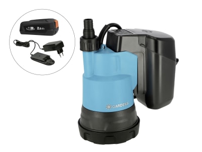 Gardena Akku-Klarwasser-Tauchpumpe 2000/2 18V P4A + System-Akku PBA 18V/45 und Ladegerät AL 1820 CV Gardena Akku-Klarwasser-Tauchpumpe 2000/2 18V P4A + System-Akku PBA 18V/45 und Ladegerät AL 1820 CV
