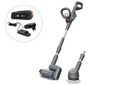 Gardena VK-Set Akku-Multi-Reiniger AquaBrush Universal 04/18V P4A + System-Akku PBA 18V/45 und Ladegerät AL 1820 CV Gardena VK-Set Akku-Multi-Reiniger AquaBrush Universal 04/18V P4A + System-Akku PBA 18V/45 und Ladegerät AL 1820 CV