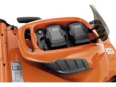 Husqvarna® Akku-Rasenmäher "LC 247i" Schnittbreite 47 cm, ohne Akku und Ladegerät, 9705420-01 Husqvarna® Akku-Rasenmäher "LC 247i" Schnittbreite 47 cm, ohne Akku und Ladegerät, 9705420-01