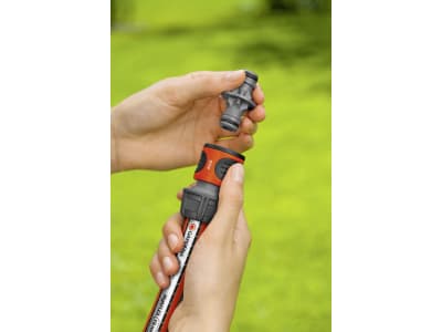 Gardena Kupplung Schlauchverlängerung leichtgemacht 02931-20 Gardena Kupplung Schlauchverlängerung leichtgemacht 02931-20