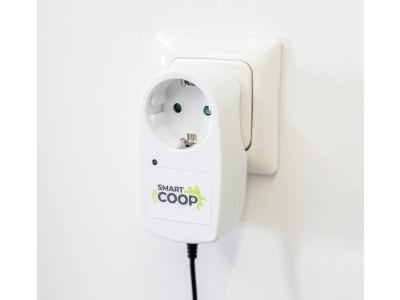 SmartCoop Smart-Steckdose für die Stromversorgung nach individuellen Zeit- oder Temperatureinstellungen, 70628