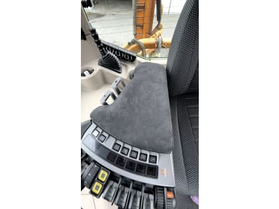 Armlehne "ALF3" Kunstleder schwarz, für Traktor Fendt Vario 300, 500, 600, 700, 900, 1000 – Ausstattung FendtONE