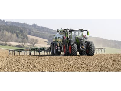 Fendt Traktor "800 Vario" Gen5