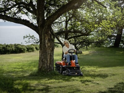 Husqvarna® "Akku Rider R 112iC" mit Mähdeck, 9707287-02
