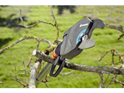GARDENA Baum- und Strauchschneider StarCut 160 plus Bypass Baumschere, Astschere 12000-20 GARDENA Baum- und Strauchschneider StarCut 160 plus Bypass Baumschere, Astschere 12000-20