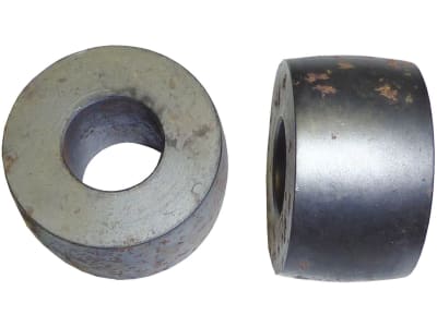Führungsrolle 17 x 40 x 22 mm für Mengele Ladewagen LW, LAW, Garant, Quadro Führungsrolle 17 x 40 x 22 mm für Mengele Ladewagen LW, LAW, Garant, Quadro