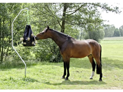 KERBL Futtersack "Hay Bag" klein Füllmenge 8 kg; 85 l, Kunststoff schwarz, 326102