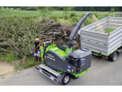 Heizohack® Häcksler "HM 6-300 VM" handbeschickt, mit Fahrwerk 