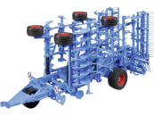 Bruder® Modell "Lemken Grubber Koralin 9" 1:16, 02228 