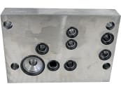 Zwischenplatte "TB" 160 x 110 x 32 mm, f&uuml;r Traktor Ford 3, 4, 5 