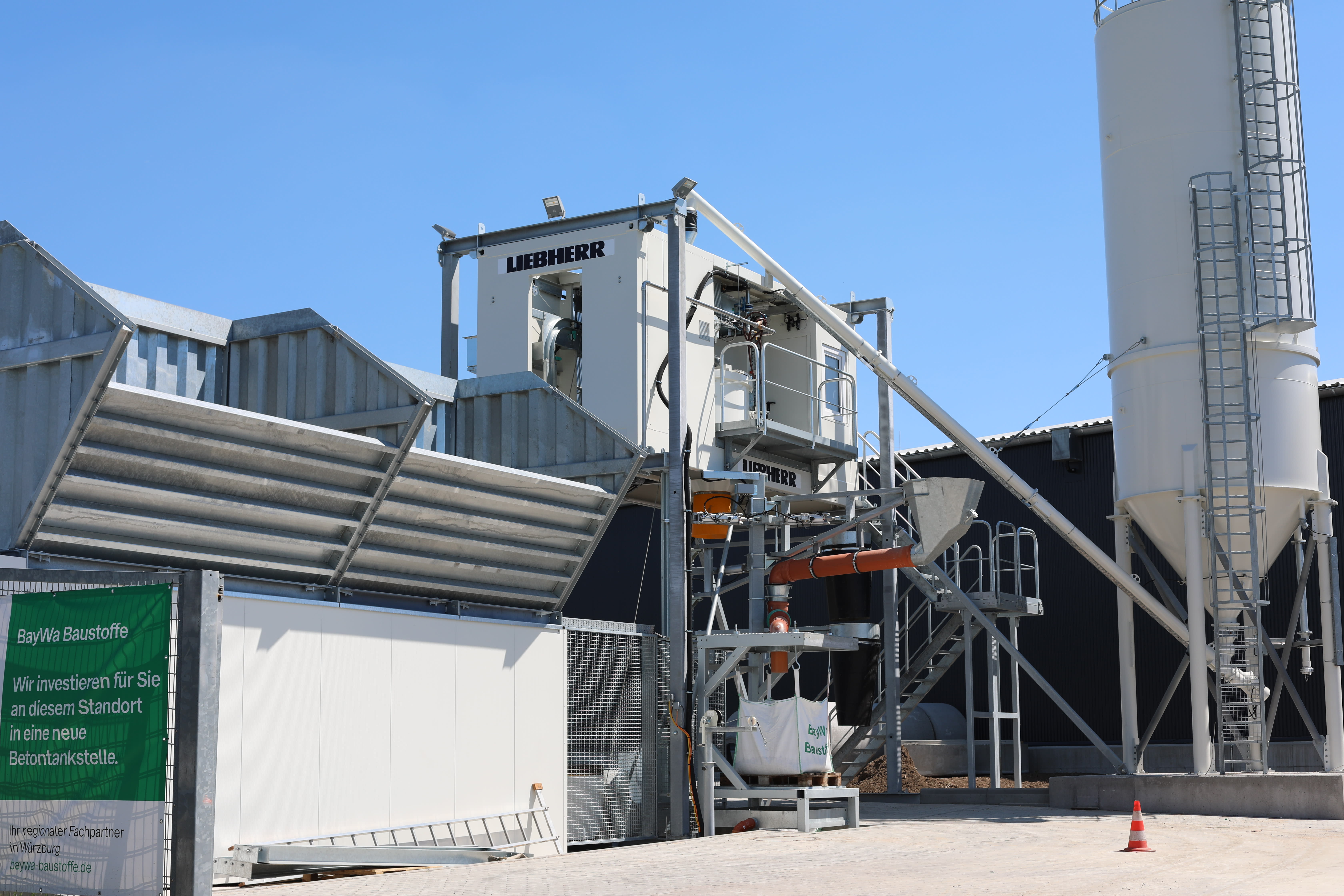 BayWa Baustoffe Würzburg Beratung vom Profi Lieferung