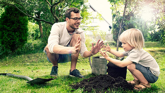 Drei gute Gründe für eine Photovoltaik-Anlage Gruende_Motiv_570x321.jpg