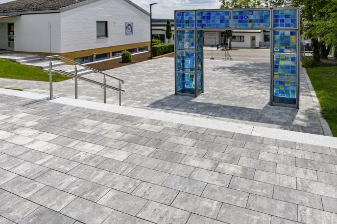 Pflasterstein Linear Graugranitnuanciert