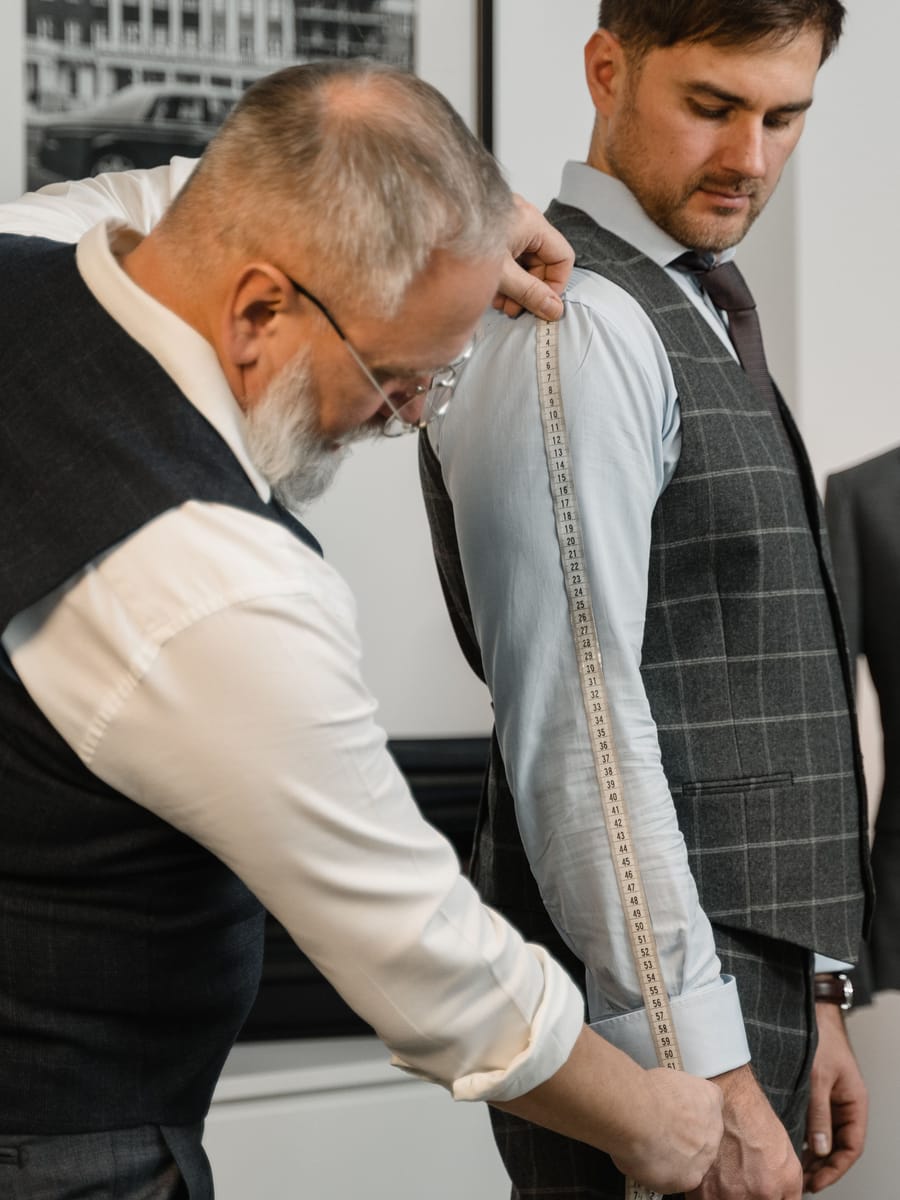 Measuring a client’s sleeve length