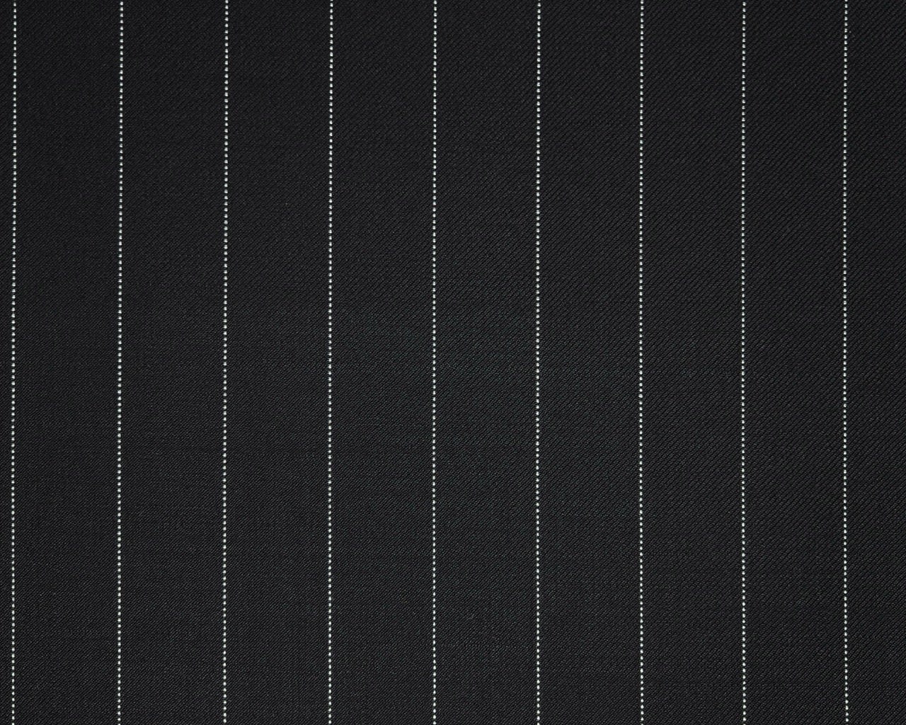 The Bespoke House 120 Series Suiting Fabric, 120.240.025