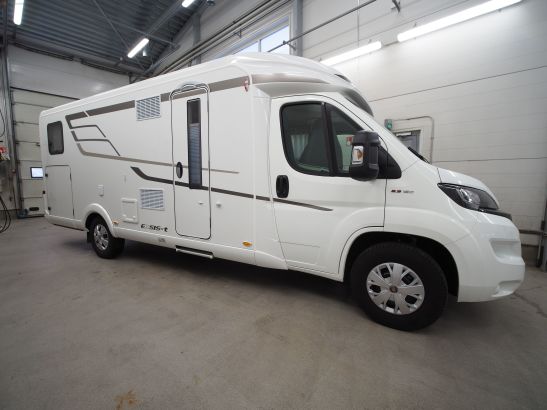 Hymer Exsis-t 678