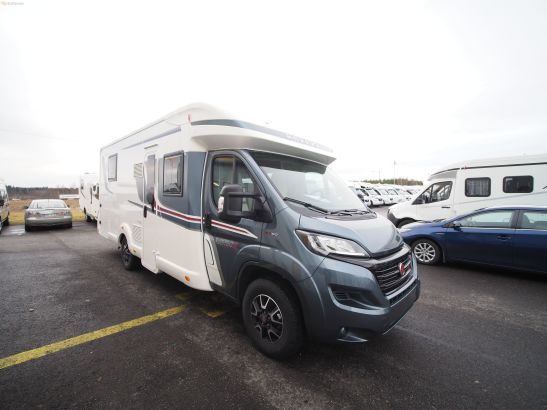 Rapido 696 PREMIUM EDITION