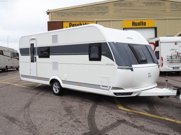 Hobby 560 KMFe De Luxe