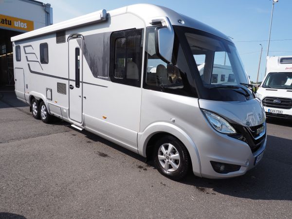 Hymer B-ML I 880