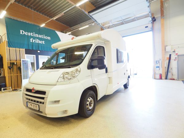 Burstner Ixeo 650