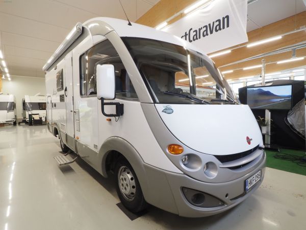 Burstner I610 AVIANO