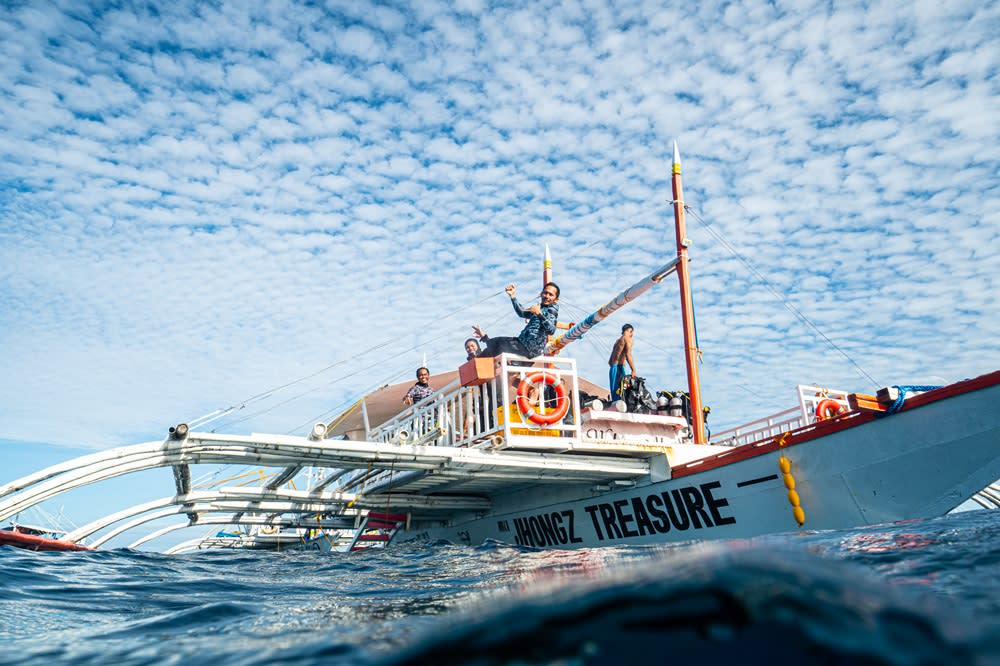 Well-maintained dive gear and crew