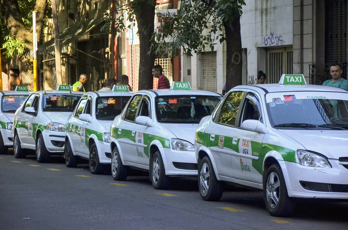 Antigüedad taxis La Plata