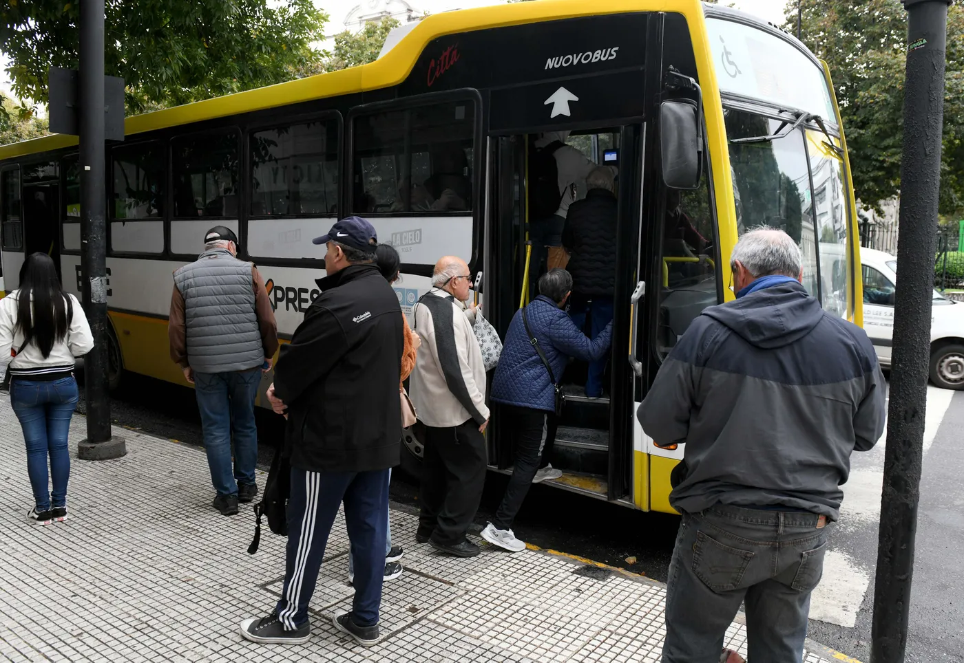 aumento micros Gran La Plata