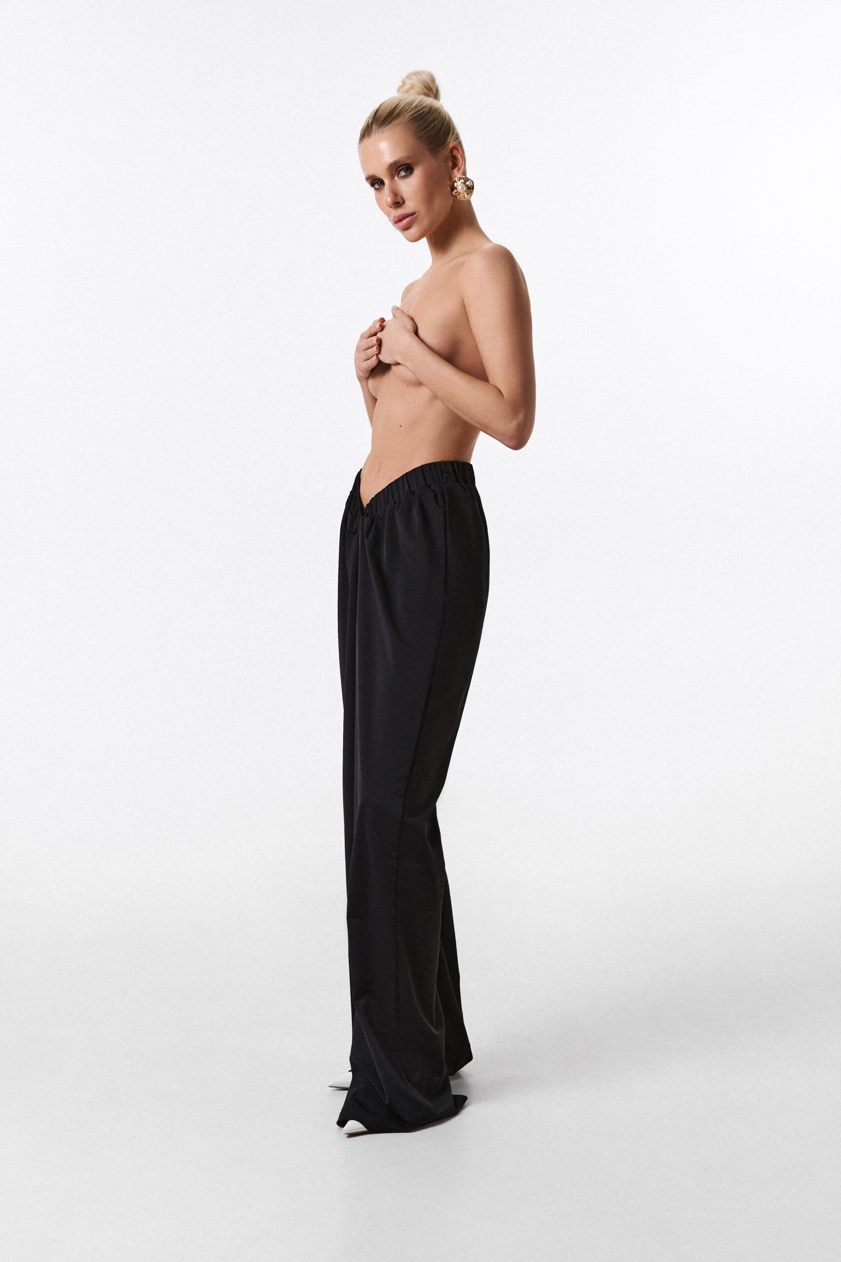 V-SHAPE PANTS — photo 3