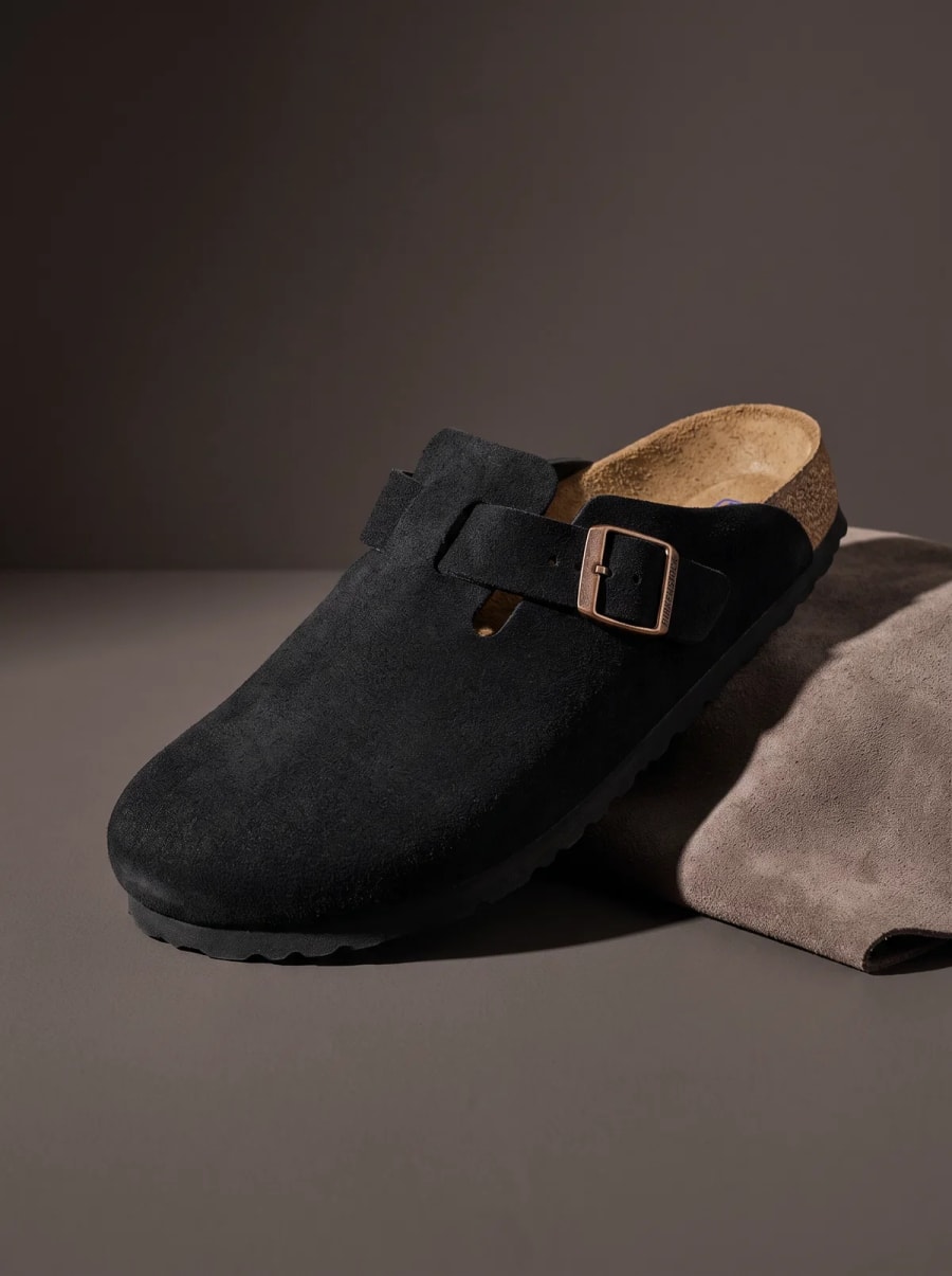 Timeless Form. Everyday Ease.