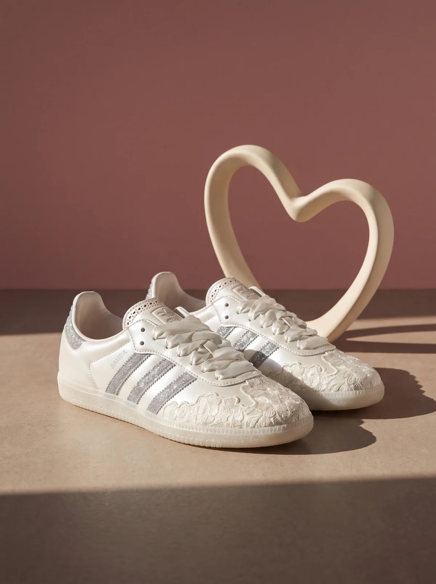 Romantic. Bold. Iconic.