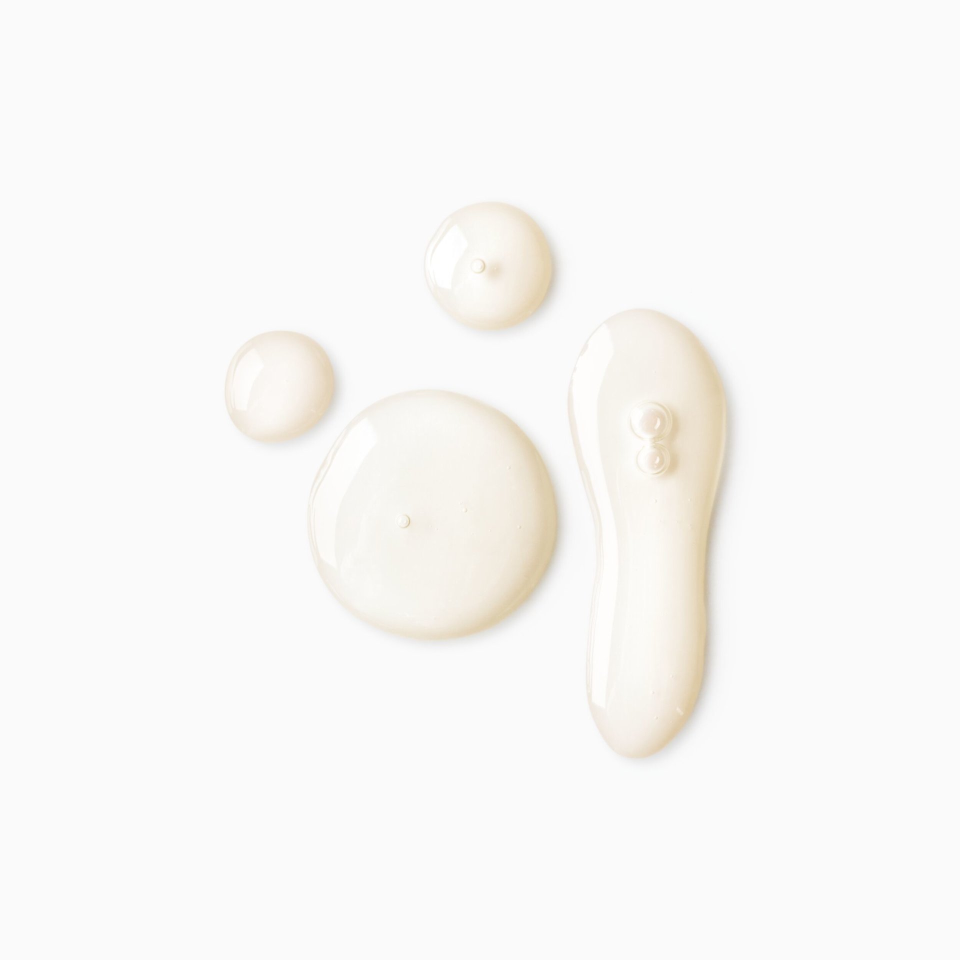 Youthbomb Premium Launch
PDP Assets
ADVANCED RENEWAL OIL AND FACIAL ROLLER KIT