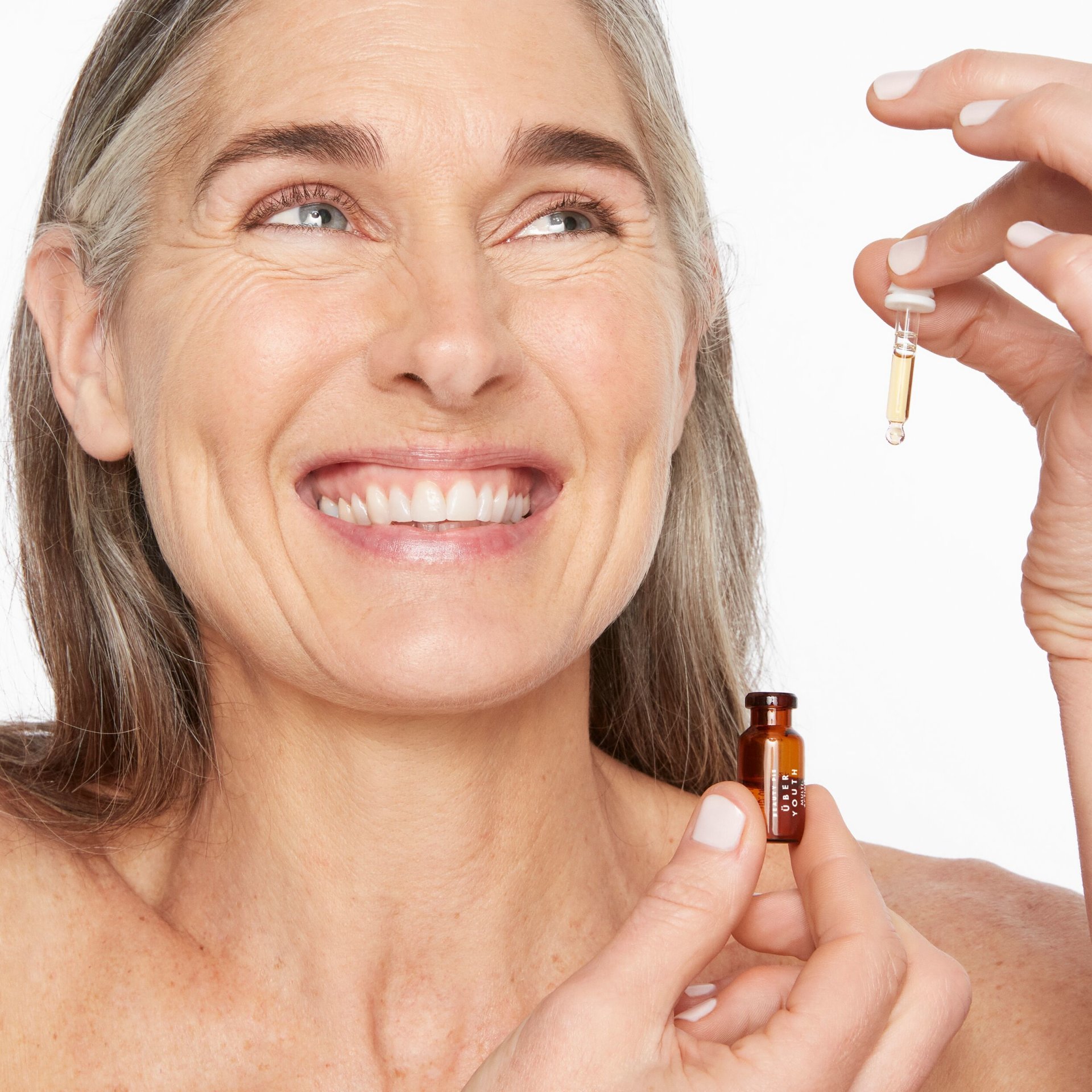 Model: Sandy Bleakley
Agency: Viva Model Management
Usage: 2 years on website, social media, emails for BP only - no third party sites or sponsored posts
Shoot date: 08.02.23
Expiry date: 08.02.25
Photographer: Lucy Kinnen