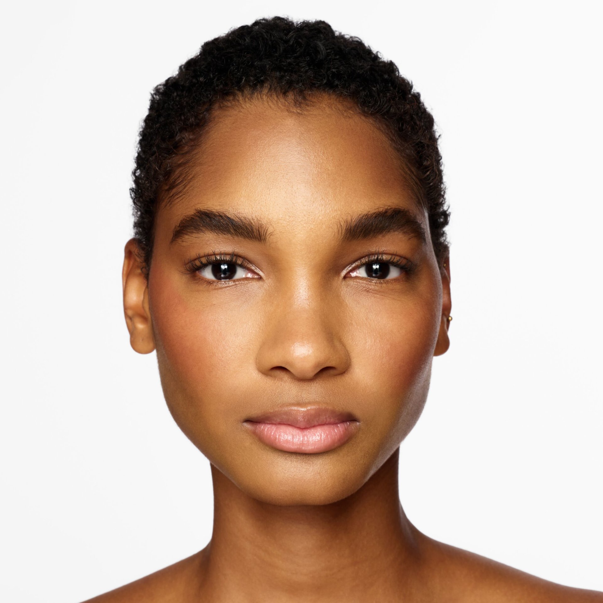 Model: DanyRose Langeron
Agency: The Hive
Usage:2 years usage, all web usage (brand and third party. incl digital ads), social and email (brand and third party)
Shoot date: 11.12.2024
Expiry date: 11.12.2026
Photographer: Lucy Kinnen