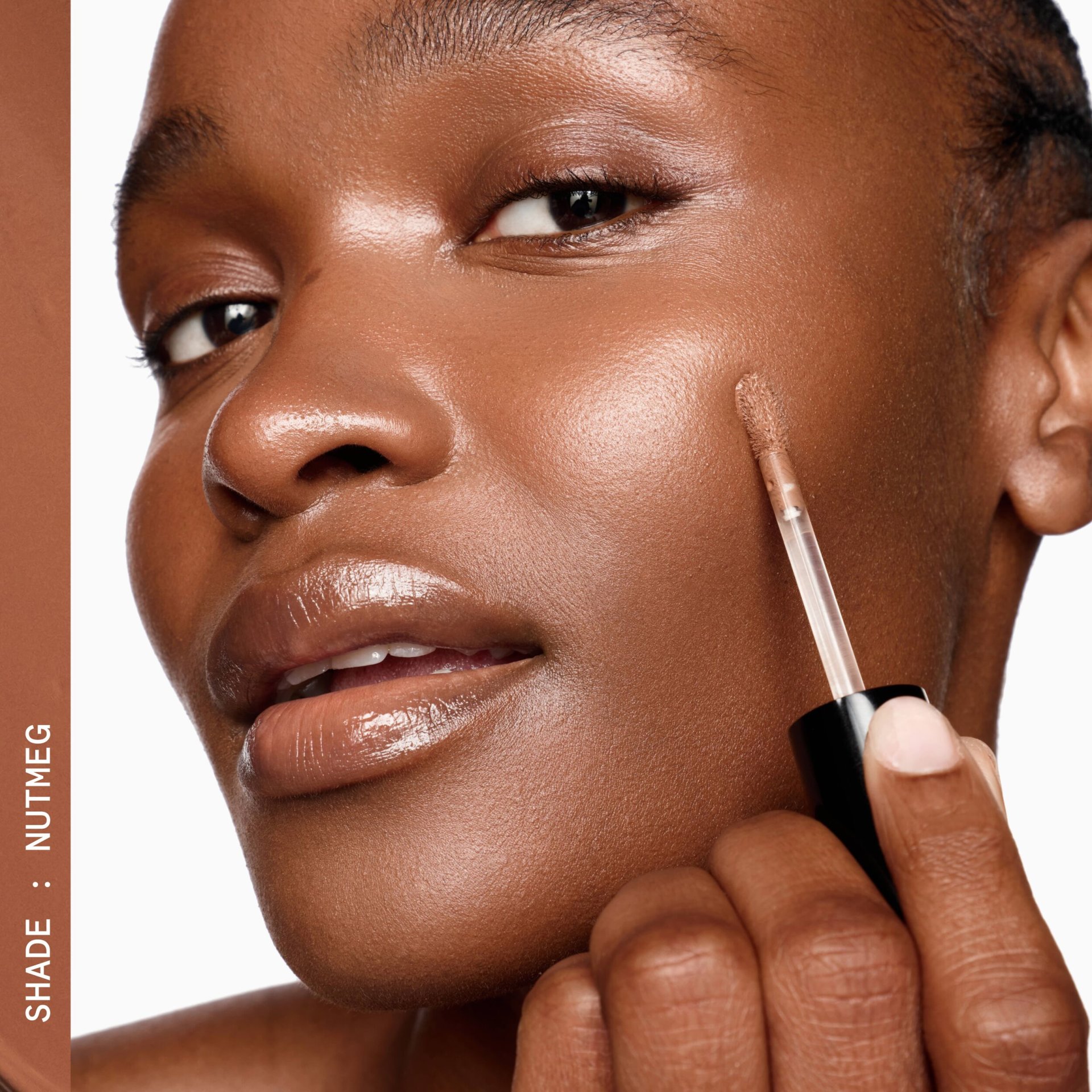 EVERYDAY_GREAT_SKIN_HYALURONIC_BLUR_CONCEALER
Nutmeg