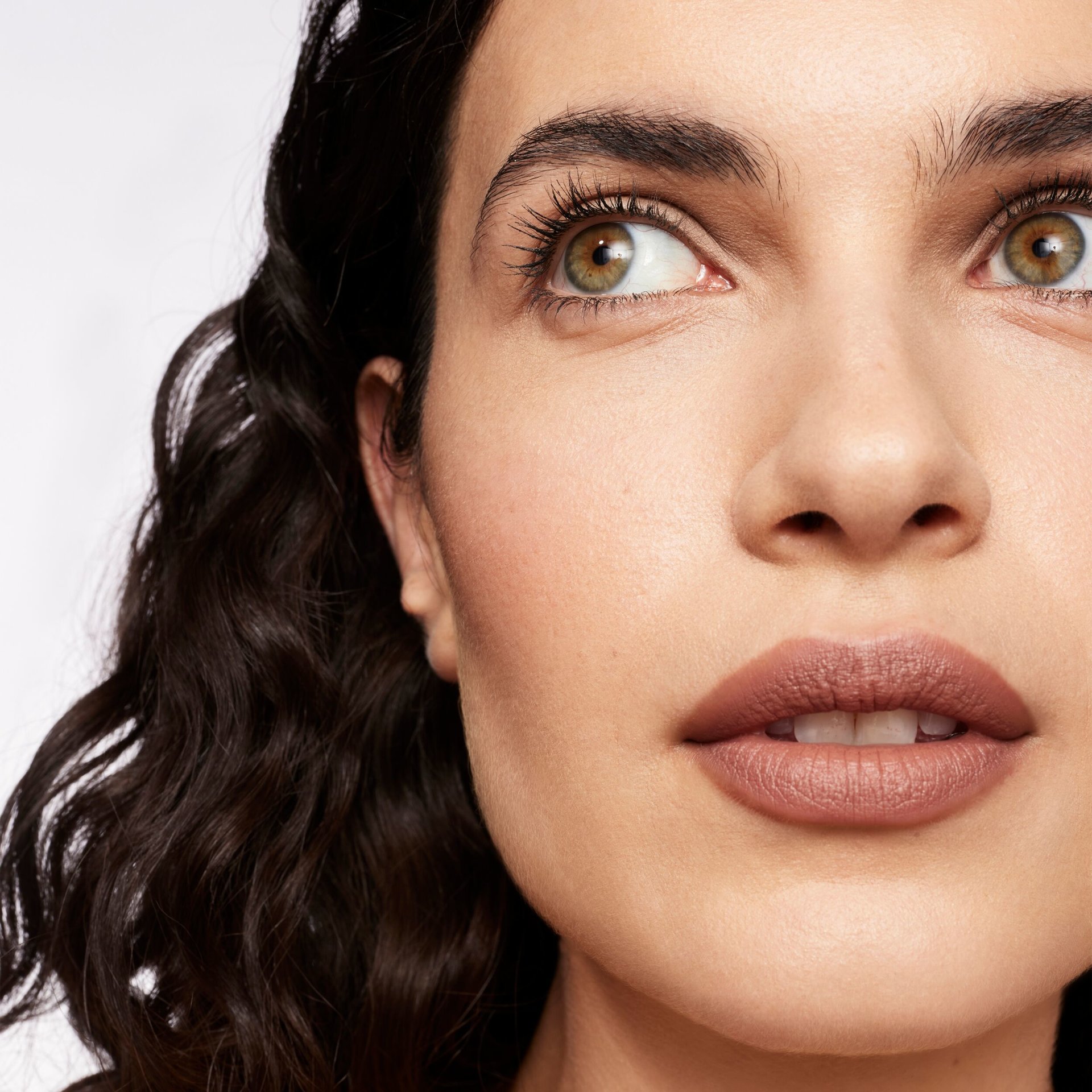 Model: Rayane Sabbagh
Agency: The Hive
Usage: 2 years usage - all web usage (brand and third party. incl digital ads), social and email (brand and third party)
Shoot date: 07.02.2024
Expiry date: 07.02.2026
Photographer: Lucy Kinnen