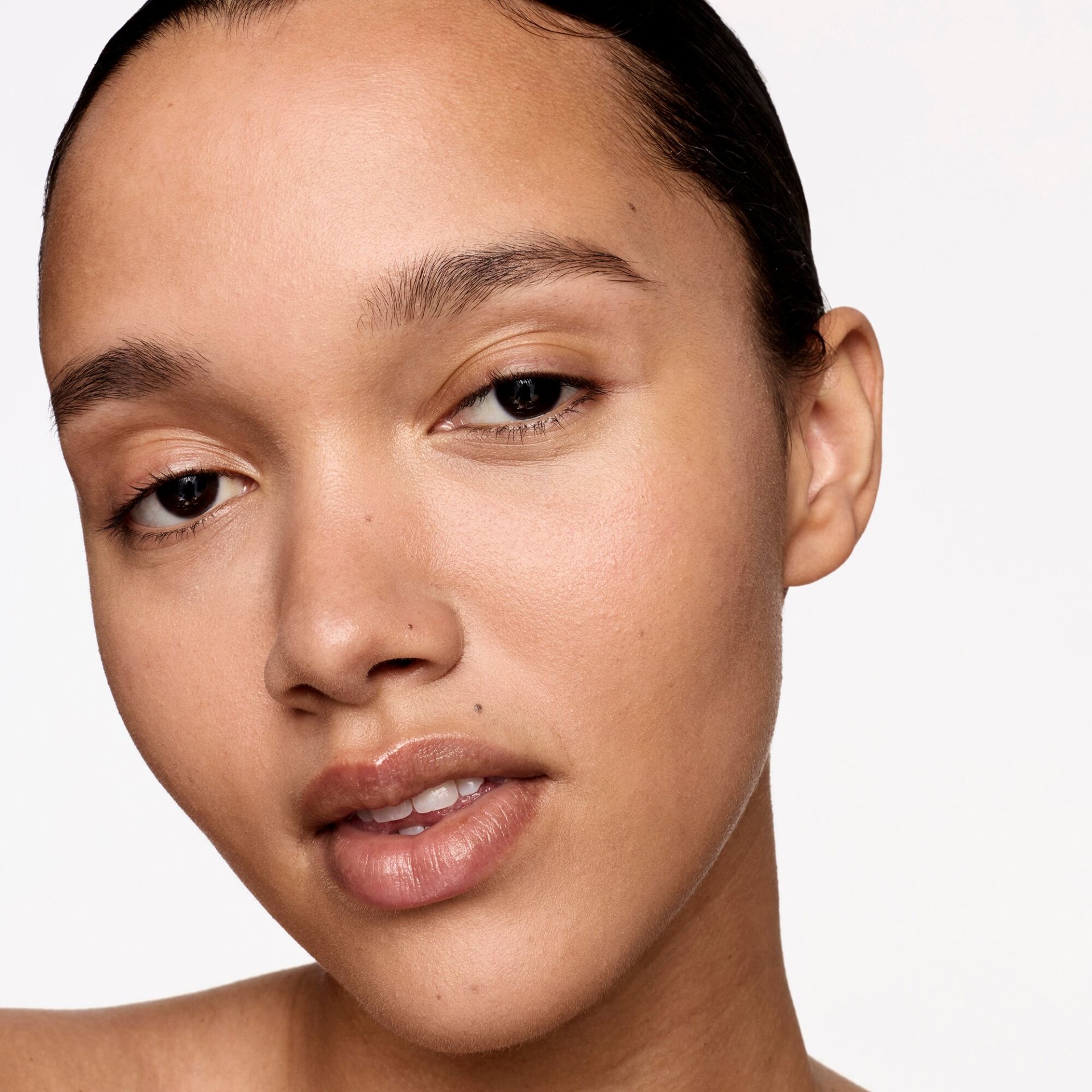 Model: Cassey Chanel
Agency: IMM Agency
Usage: 2 years usage - all web usage (brand and third party. incl digital ads), social and email (brand and third party)
Shoot date: 24.04.2024
Expiry date: 24.04.2026
Photographer: Lucy Kinnen