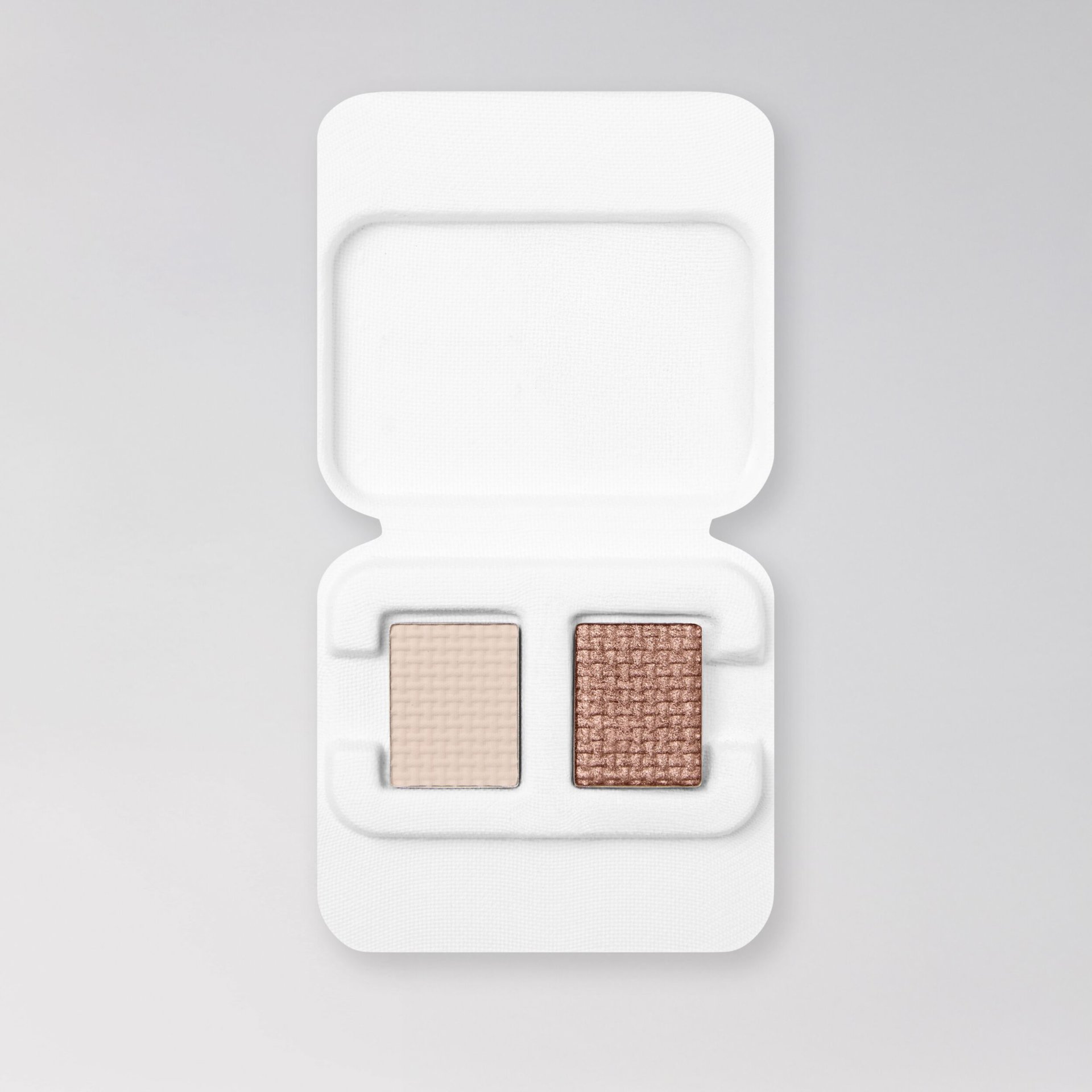 Eyeshadow Refill
Duo Refill Set in 003 - WHOLE MILK & BRONZE SHIMMER