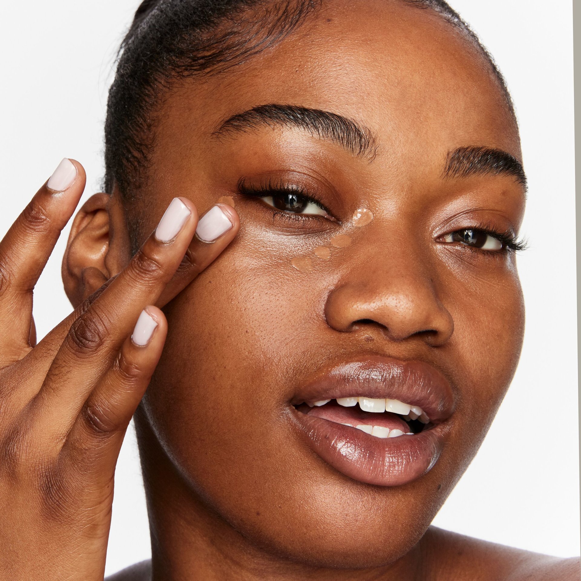 Model: Athena
Agency: MOT
Usage: 2 years usage - all web usage (brand and third party. incl digital ads), social and email (brand and third party)
Shoot date: 23.08.2023
Expiry date: 23.08.2025
Photographer: Lucy Kinnen