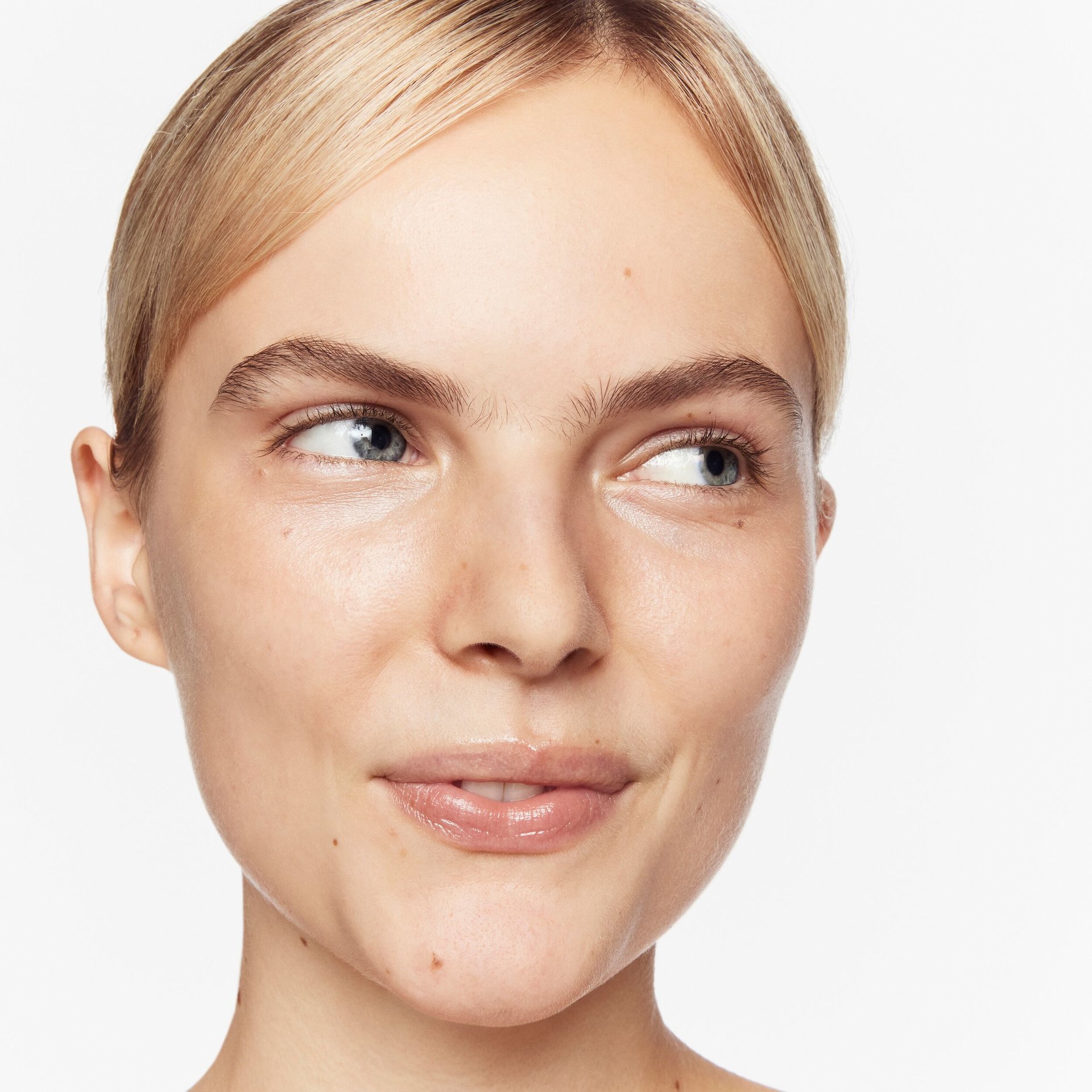 Model: Connie
Agency: The Squad
Usage: 2 years usage - all web usage (brand and third party. incl digital ads), social and email (brand and third party)
Shoot date: 23.08.2023
Expiry date: 23.08.2025
Photographer: Lucy Kinnen