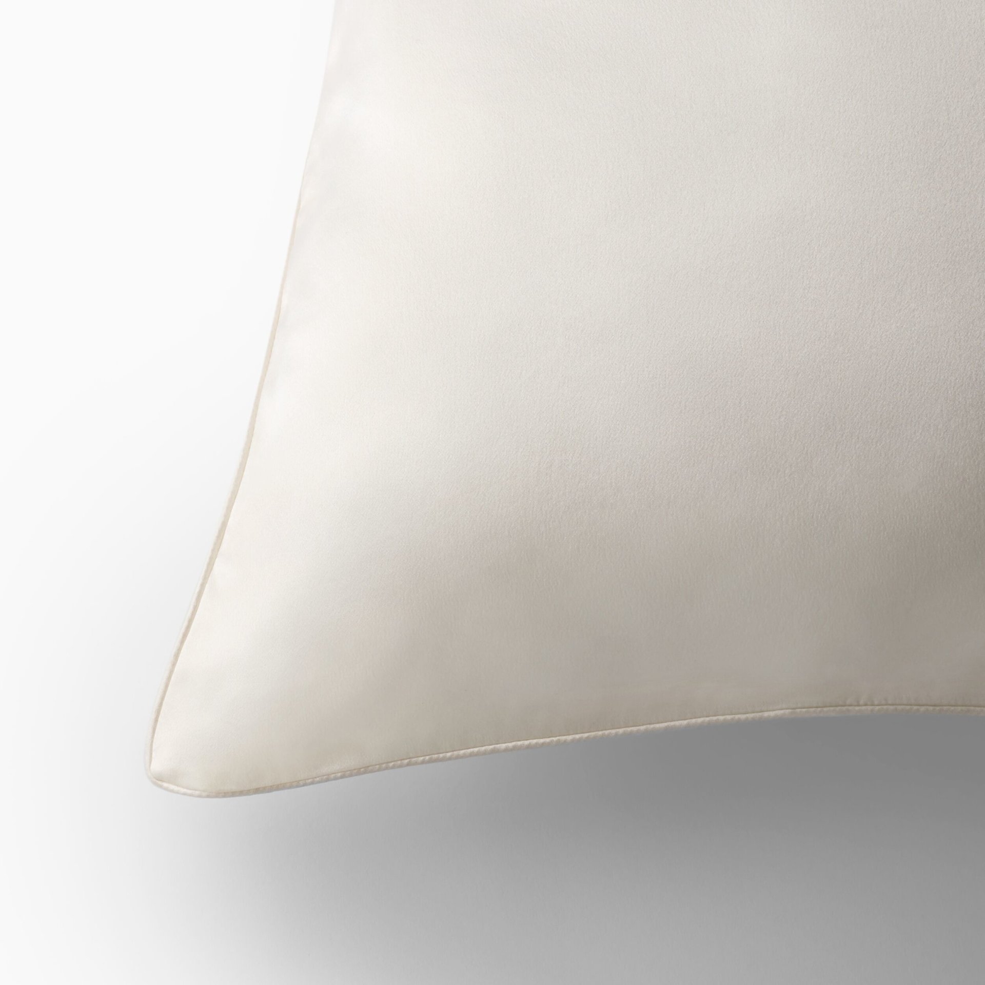 Sleepeasy Silk Pillowcase EPD